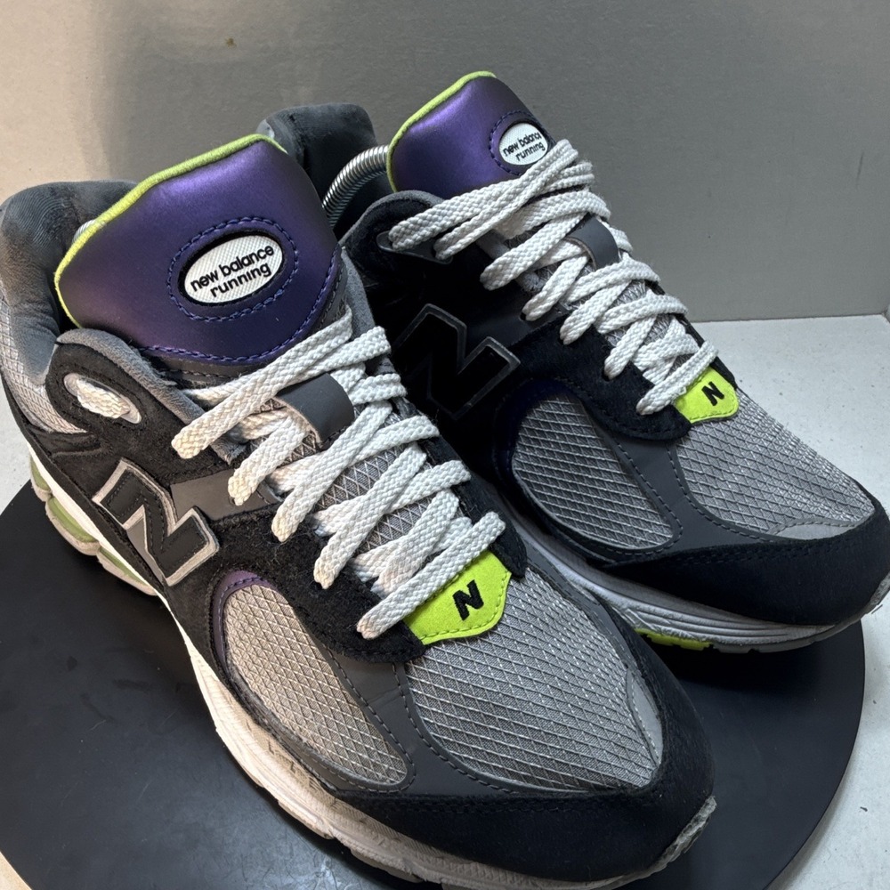 New Balance 2002R Colorblock Gray Black Purple Green Low Top Mesh Sneakers Men 9